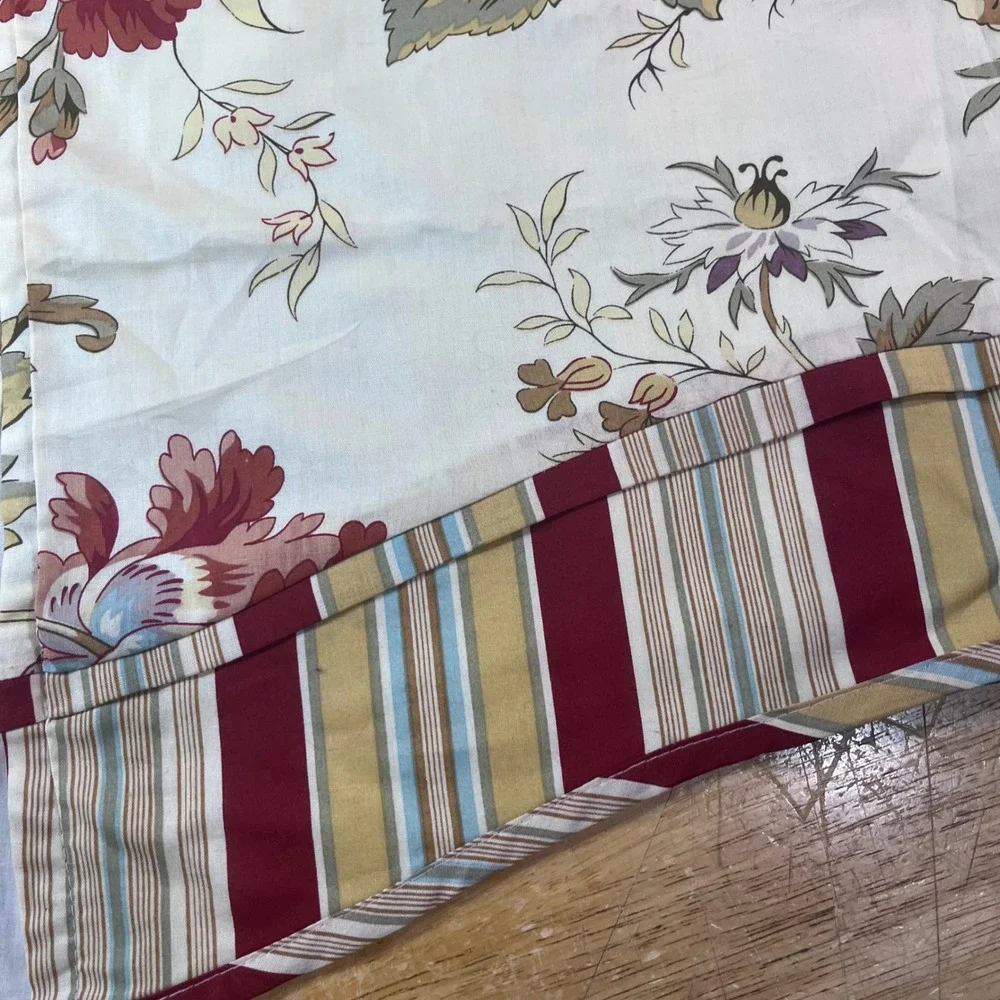 Waverly Scalloped Valance 48x18 Vtg Style Floral Bird Striped Trim Cream Red